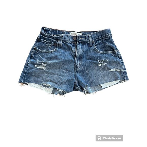 Levi Strauss signature loose straight distressed cut off shorts size 30 waist - Picture 1 of 4